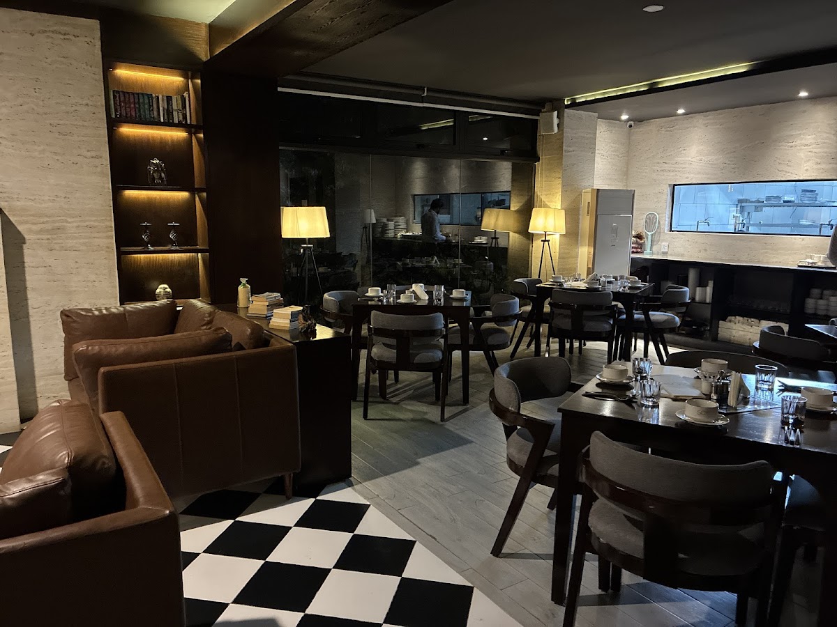 Soy Pan Asian | Best Chinese Restaurant In Nathia Gali-7